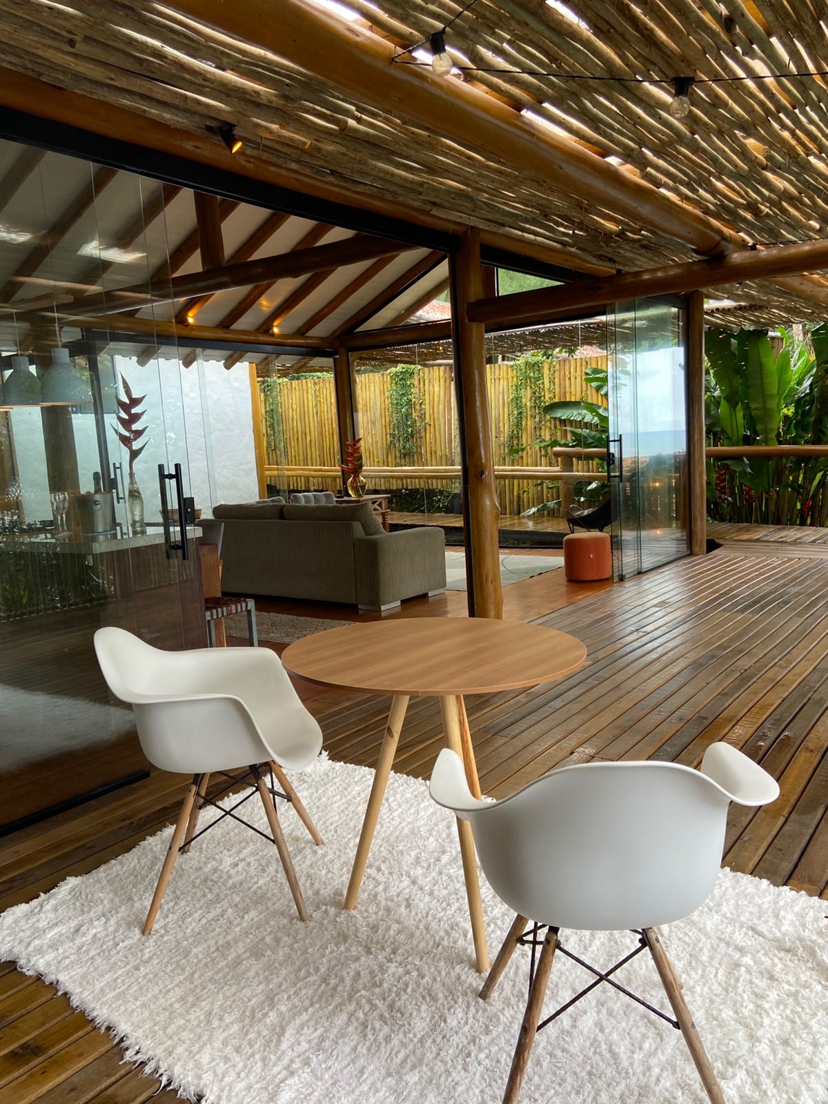 Varanda com sala externa